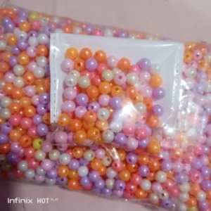 Half Kg 8mm Round Acrylic Beads