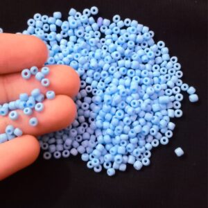 600 Pcs 3mm Opaque Red Glass Seed Beads For Jewelry Making DIY Bracelet Necklace Earrings